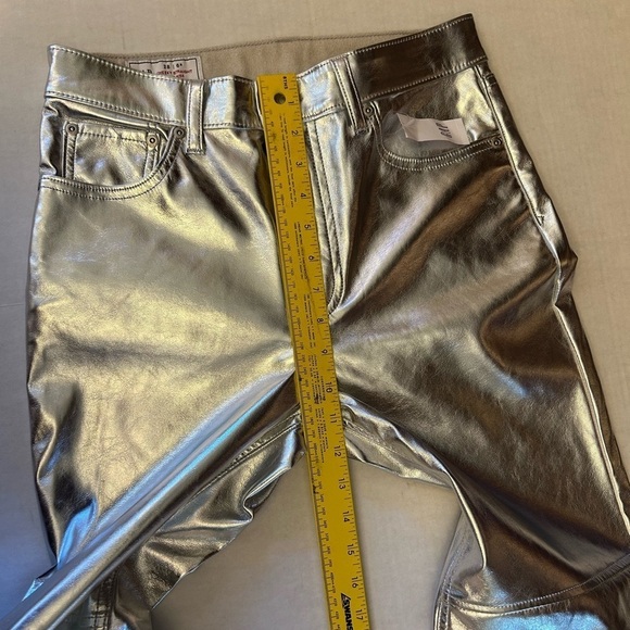 Silver metallic 5 pocket shiny silver faux leather jean Gap NWT Sz-6R (28). H17 - Picture 14 of 16